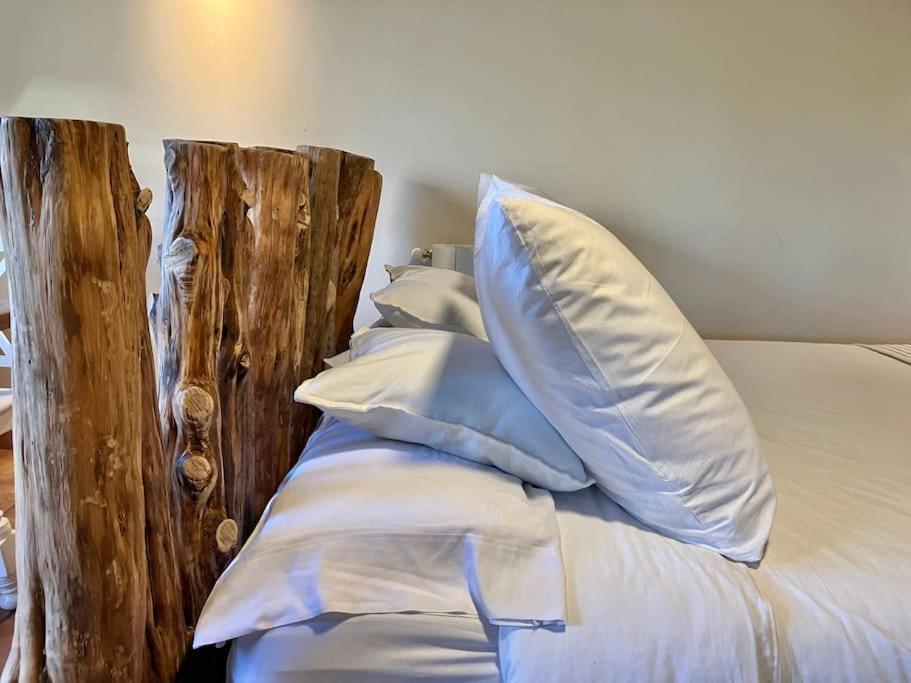 Casita Rural De Campo Con Jardin Privado Hébergement de vacances