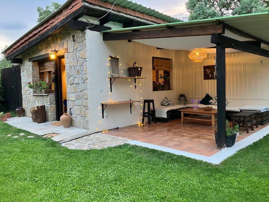 Hébergement de vacances Casita Rural De Campo Con Jardin Privado *